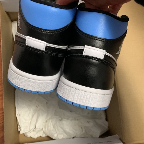 Jordan 1 university black white - Picture 3 of 3